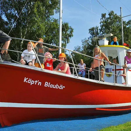 Freesenbruch 13b - Haubentaucher * Zingst